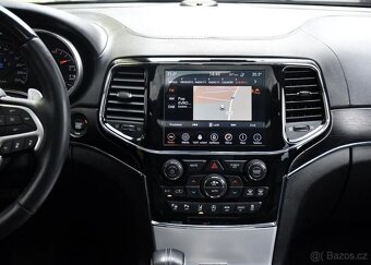 Jeep Grand Cherokee 3.0CRD H/K PANO ČR - 6