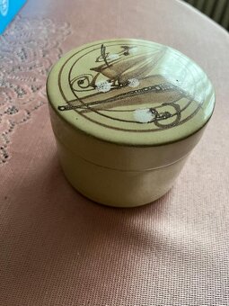 Keramické hrníčky s konvicí - 6