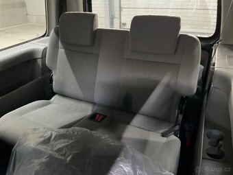 Volkswagen Caddy MAXI 7-MÍST 2.0Tdi 103KW TAŽNÉ 195 tis km - 6
