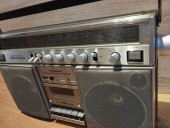 Radiomagnetofon TELEFUNKEN CR100 - 6