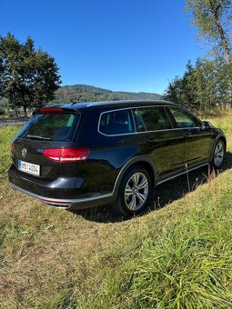VW Passat Alltrack - 6