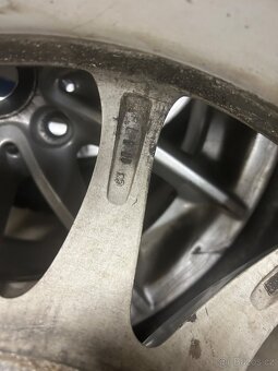 Alu kola BMW 5x120 r17 225/60 r17 - 6