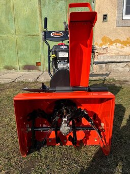 Sněhová fréza s motorem B&S 900 - 6