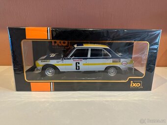 Model 1:18 Peugeot 504 Ti - H. Mikkola rally Maroko 1975 - 6