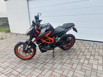 KTM 125 duke 11kw 2022 - 6