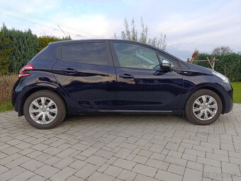 Peugeot 208 Style 1.2 60KW, servis, PĚKNÝ STAV - 6