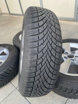 Zimní kola Škoda Fabia 4, 5x100 185/65 R15 Bridgestone - 6