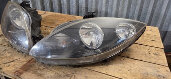 Seat Altea stříbrný přední nárazník, přední světla - 6