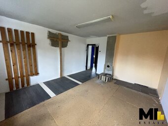 Prodej rodinného domu 4+1 o velikosti 135 m², pozemek 2123 m - 6