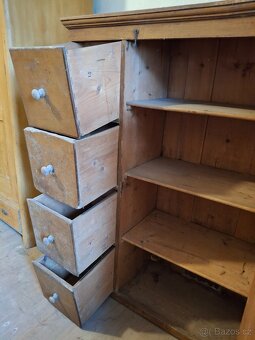 Komoda starožitná k renovaci - 6