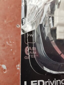 LED žárovky OSRAM 5W - 6