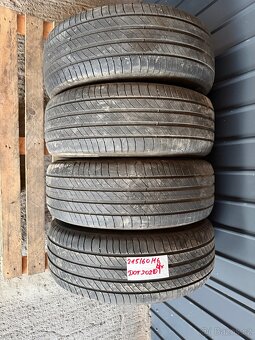 Prodám 215/60/16 - 6