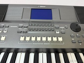 Klávesy YAMAHA PSR-S670 - 6