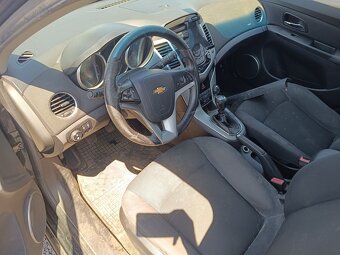 ND z Chevrolet Cruze 1998.cm3 120.kw nafta r.v.2012 (K538) - 6