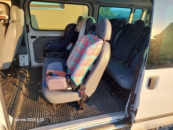 Ford Transit 2.2 TDCi 74kW – 9 míst – 2012 - 6