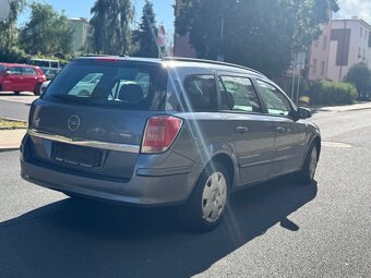 Opel Astra H 1.9 CDTI Automat • r.v. 2006 • Bez koroze • STK - 6
