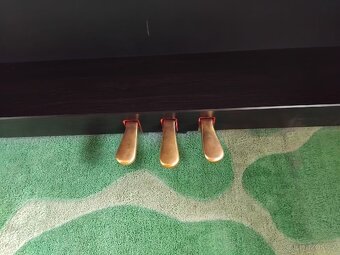Digitální piano Yamaha Clavinova CLP 735 - 6