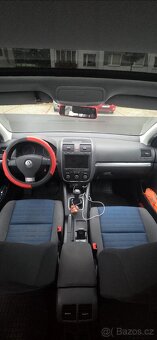 VW Golf 5 1.6 MPI TOUR edice 75 kW, 2007, 86 xxx km
 - 6