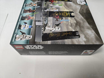 LEGO® STAR WARS™ 75385 Ahsoka Tano a duel na planetě Peridea - 6