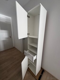 Koupelnová skříňka - 6