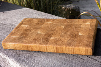 Dubová kuchyňská prkénka v atraktivním kostičkovém vzoru - 6