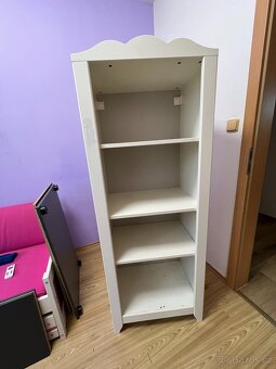 Dětský set dvou bílých, okrasných skříní - 6