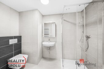 Pronájem, byty/1+kk, 29 m2, Kartónová 2844/10, Východní Před - 6