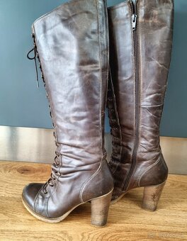 Dámské kožené kozačky Aldo mírně zateplené vel 40 - 6