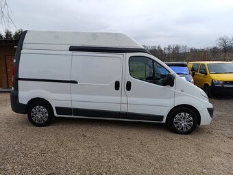 Renault Trafic Vivaro 2.0 DCi L2H2 tažné klima - 6