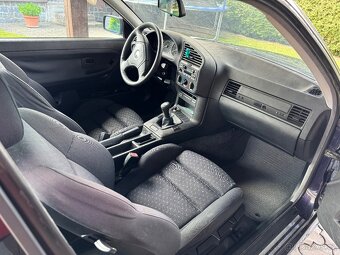 BMW e36 coupe 2.0 110kw - 6