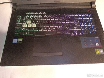 Herní Notebook Asus Rog Strix 17" i7 RTX2060 2xSSD 64gb RAM - 6