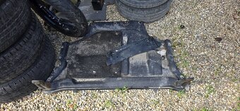 Octavia 3 scaut kryt pod motor 4x4 - 6