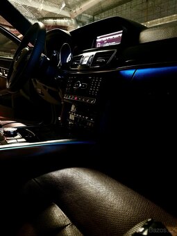Mercedes-Benz E350d 4MATIC | 63S Paket | ALL BLACK EDITION - 6