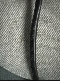 datovy kabel 3 m - 6