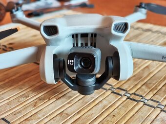 DJI Mini 3 dron - 6
