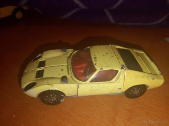 Staré autíčka - 6