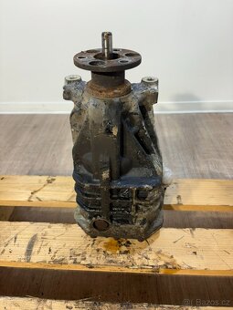 // Zadní Diferencial Hyundai Santa Fe 2.0 CRDI, 82.5kw  // - 6