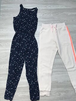 Balík dívčího oblečení vel. 134-152 (2) - 6