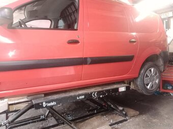 Dacia Logan van, pick up - 6