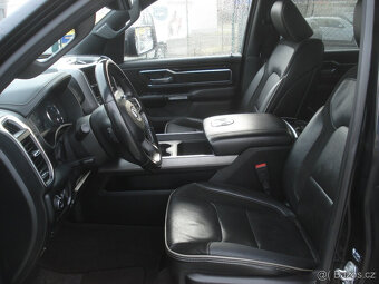 Dodge RAM 1500 LAREMIE 5.7 HEMI - 6