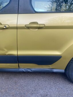 Ford Tourneo Connect - 6