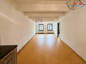 Pronájem bytu 2+kk, 80 m², Svitavy, ul. náměstí Míru - 6