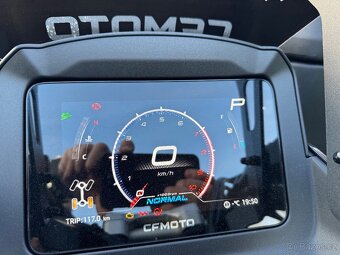 CFMOTO Gladiator X1000 G3 Premium T3b-černá 100km nájezd - 6