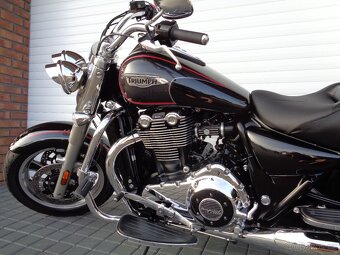 TRIUMPH Thunderbird 1700 COMMANDER. 2014. - 6