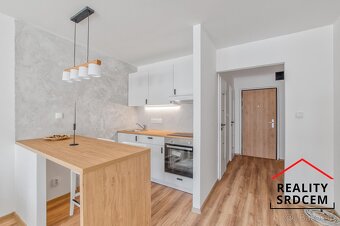 Pronájem moderního bytu 1+kk s lodžií, 27 m2, ul. Výškovická - 6