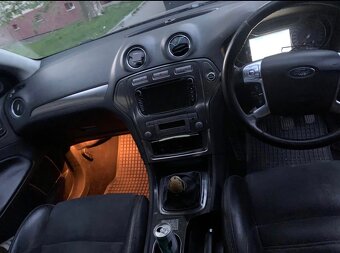 Ford Mondeo MK4 - 6