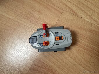 Lego 9398 Terénní auto - 6