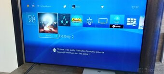 PS4 pro - 6