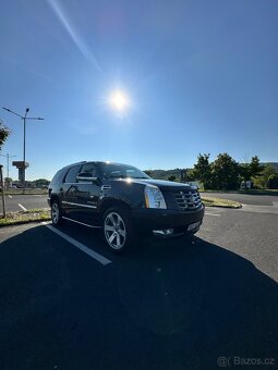 Cadillac Escalade - 6