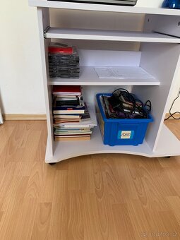 Psací nebo PC stûl - 6